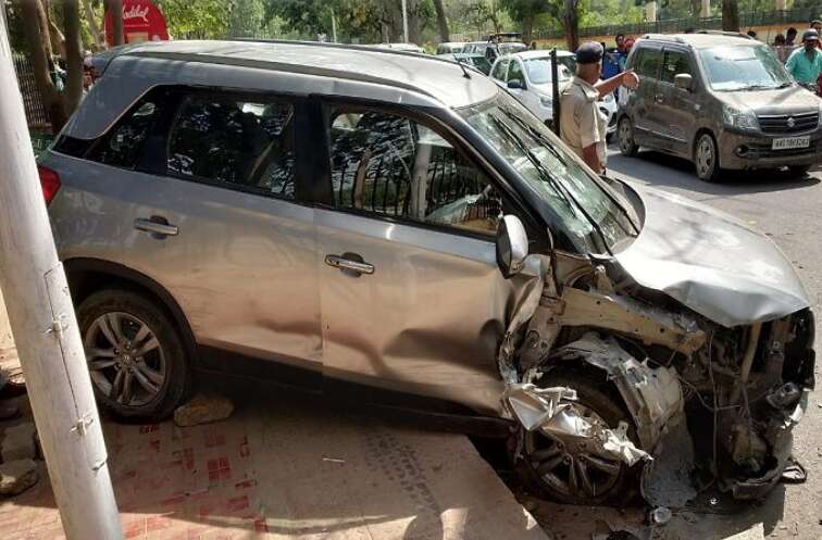 लालूप्रसाद के बेटे तेजप्रताप का पटना में हुआ एक्सीडेंट, अस्पताल में भर्ती