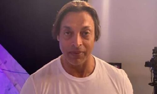 कभी नहीं देखा ऐसा मोटे पेट और मुँह वाला कप्तान- शोएब अख्तर कभी नहीं देखा ऐसा मोटे पेट और मुँह वाला कप्तान- शोएब अख्तर