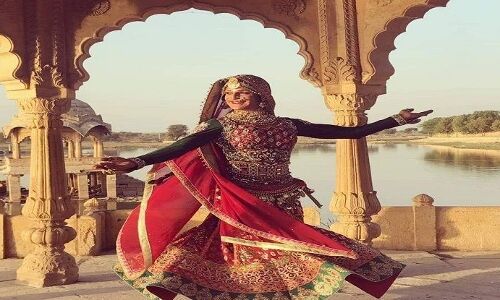 विश्व प्रसिद्व लोक नृतकी रानी हरीश समेत तीन अन्य लोक कलाकारों की मौत विश्व प्रसिद्व लोक नृतकी रानी हरीश समेत तीन अन्य लोक कलाकारों की मौत