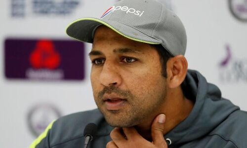 भारत से हार के बाद बौखलाए सरफराज, बोले- मैं अकेला घर नहीं जाने वाला