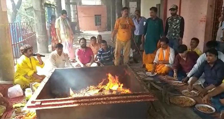 चमकी बुखार (ईंसफेलाईटिस) से पायें घरेलू तरीके से निजात, नहीं होगा आपका बच्चा बीमार चमकी बुखार (ईंसफेलाईटिस) से पायें घरेलू तरीके से निजात, नहीं होगा आपका बच्चा बीमार
