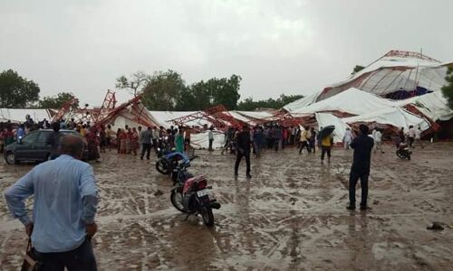 राजस्थान के बाड़मेर में राम कथा के दौरान आंधी-बारिश से पंडाल गिरा, 18 की मौत, 24 जख्मी