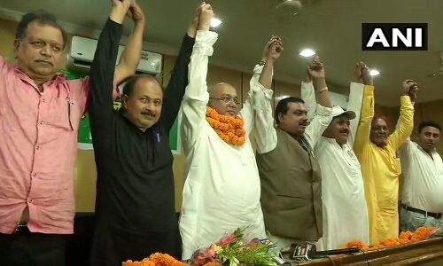 राजद को बड़ा झटका, प्रदेश अध्यक्ष ने बनाई नई पार्टी राजद को बड़ा झटका, प्रदेश अध्यक्ष ने बनाई नई पार्टी