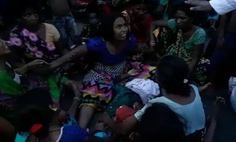 पटना: बेकाबू कार ने 4 को रौंदा, सभी की मौके पर मौत, नाराज भीड़ ने ड्राइवर की पीट-पीटकर ले ली जान पटना: बेकाबू कार ने 4 को रौंदा, सभी की मौके पर मौत, नाराज भीड़ ने ड्राइवर की पीट-पीटकर ले ली जान