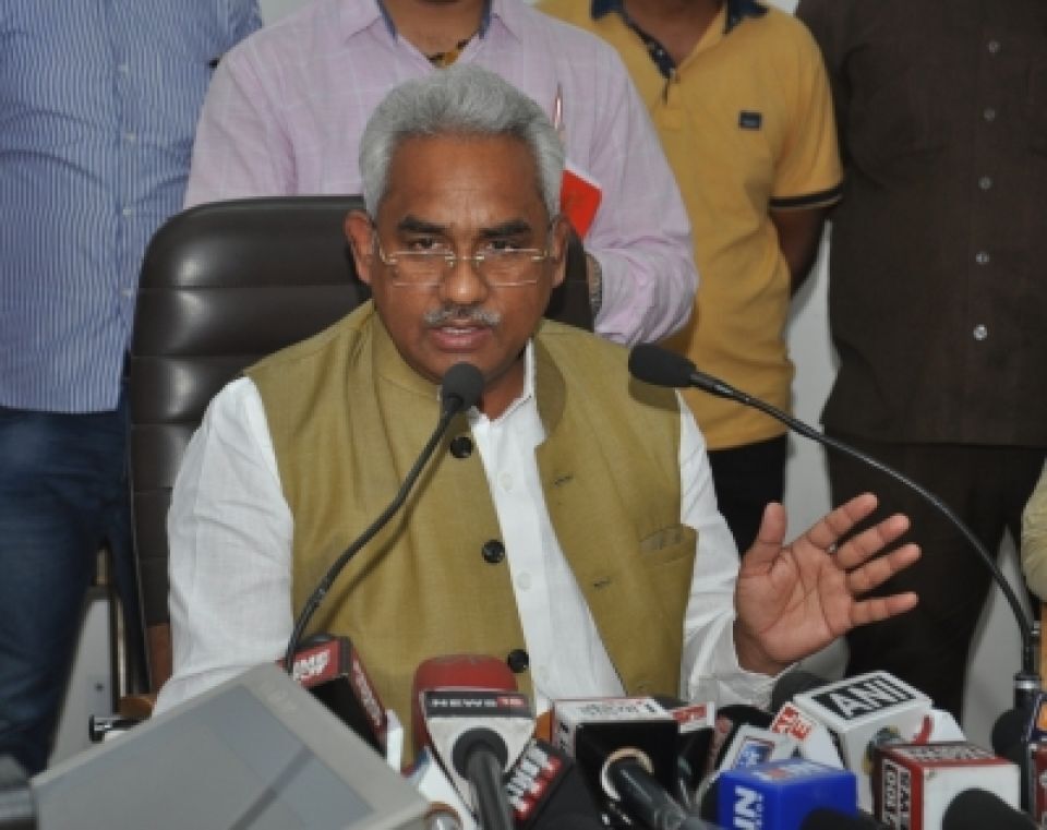 उत्तराखंड में 2 से अधिक संतान वाले नहीं लड़ सकेंगे पंचायत चुनाव, इतनी होनी चाहिए योग्यता