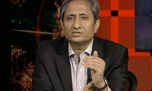 रवीश कुमार बोले, हर इलाक़े को अपना मीडिया बजट बनाना चाहिए, फिर मीडिया से बात करनी चाहिए रवीश कुमार बोले, हर इलाक़े को अपना मीडिया बजट बनाना चाहिए, फिर मीडिया से बात करनी चाहिए