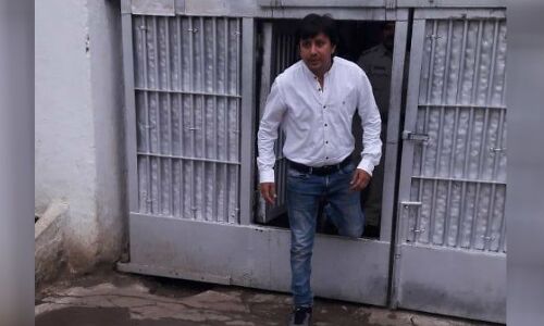 विधायक आकाश 84 घंटे बाद जेल से निकले बाहर और बोले ये बड़ी बात! विधायक आकाश 84 घंटे बाद जेल से निकले बाहर और बोले ये बड़ी बात!