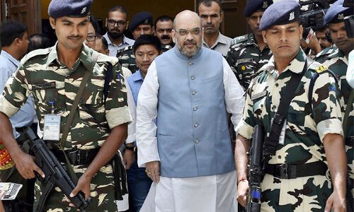 गृहमंत्री अमित शाह और बीजेपी विधायक को मिली बम से उड़ाने की धमकी, डाक से भेजा गया खत गृहमंत्री अमित शाह और बीजेपी विधायक को मिली बम से उड़ाने की धमकी, डाक से भेजा गया खत