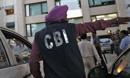 1 करोड़ की रिश्वत लेते रेलवे का इंजीनियर गिरफ्तार, CBI ने 2 अन्य को भी पकड़ा