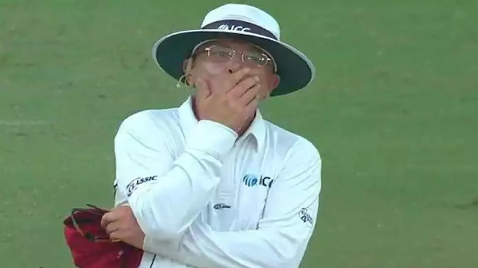 आज आखिरी बार अपनी उंगली उठाएंगे अंपायर इयान गोल्ड आज आखिरी बार अपनी उंगली उठाएंगे अंपायर इयान गोल्ड