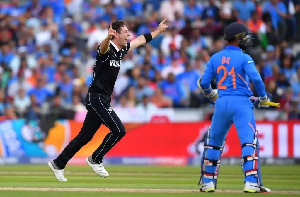 LIVE World Cup 2019 INDvNZ :टीम इंडिया का टूट गया विश्व कप का सपना, न्यूजीलैंड खेलेगी फाइनल LIVE World Cup 2019 INDvNZ :टीम इंडिया का टूट गया विश्व कप का सपना, न्यूजीलैंड खेलेगी फाइनल
