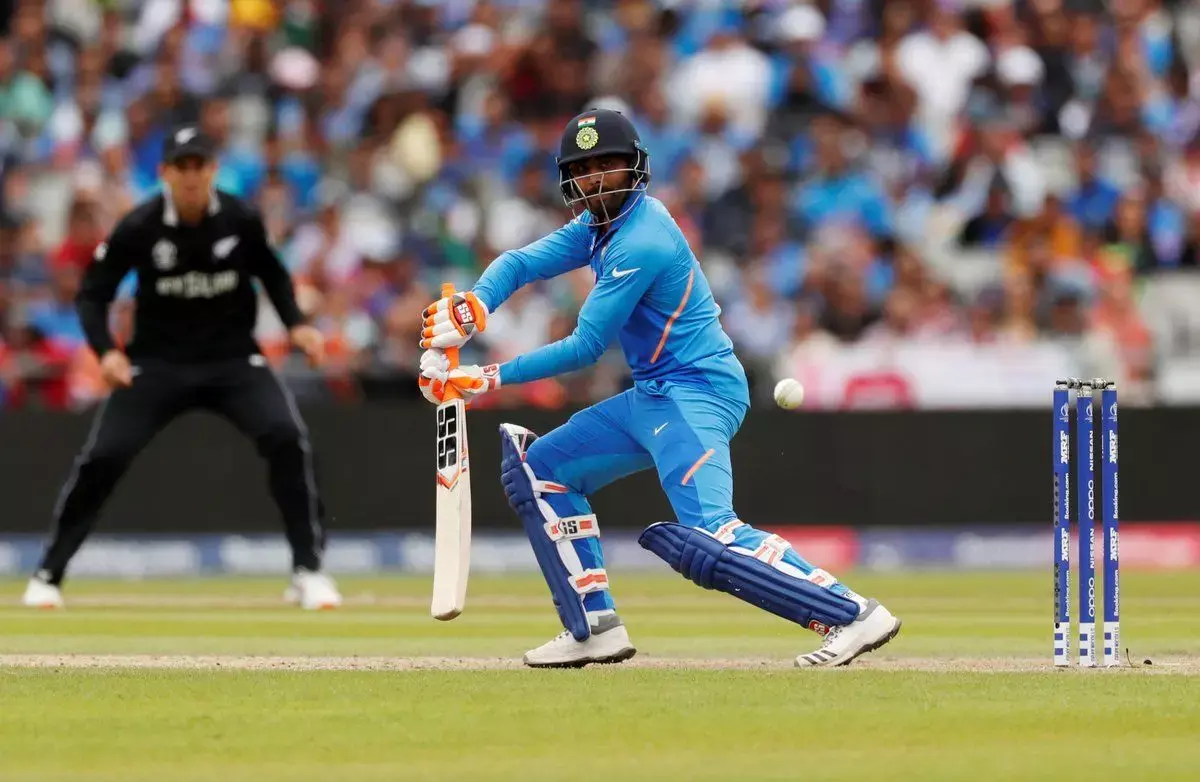 World Cup Semifinal : मुश्किल समय में टीम इंडिया के लिए बने सहारा, रवींद्र जडेजा ने 5 साल बाद अर्धशतक लगाया World Cup Semifinal : मुश्किल समय में टीम इंडिया के लिए बने सहारा, रवींद्र जडेजा ने 5 साल बाद अर्धशतक लगाया