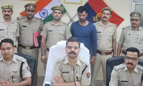 नोएडा पुलिस ने किया 50 हज़ार का इनामी गिरफ्तार
