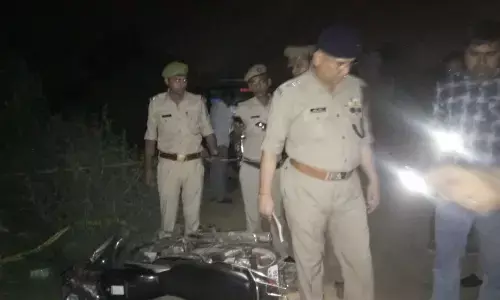 गाजियाबाद में चैकिंग के दौरान दो बदमाशों के साथ हुई पुलिस मुठभेड़, 25000 हजार का इनामिया गिरफ्तार