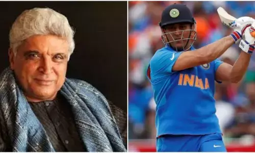 जावेद अख्तर ने धोनी से की क्रिकेट से संन्यास न लेने की गुजारिश जावेद अख्तर ने धोनी से की क्रिकेट से संन्यास न लेने की गुजारिश