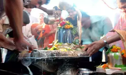 आज है सावन का पहला सोमवार, जानिए- राशि के अनुसार कैसे करें भगवान शिव की पूजा