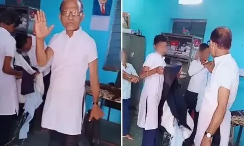 हेडमास्टर की खुली पोल, खुद पहनी छात्राओं की ड्रेस और छात्रों को किया पहनने को मजबूर! हेडमास्टर की खुली पोल, खुद पहनी छात्राओं की ड्रेस और छात्रों को किया पहनने को मजबूर!