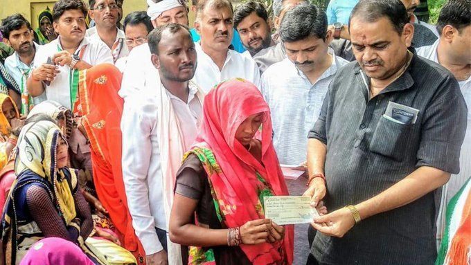 प्रियंका गांधी ने निभाया अपना वादा! प्रियंका गांधी ने निभाया अपना वादा!