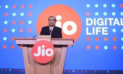 वोडाफोन आइडिया को पछाड़ जियो बनी देश की सबसे बड़ी टेलीकॉम कंपनी वोडाफोन आइडिया को पछाड़ जियो बनी देश की सबसे बड़ी टेलीकॉम कंपनी