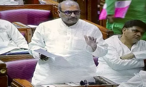 शाहगंज विधायक ललई यादव ने विधानसभा में उठाया क्षेत्र के विकास का सवाल