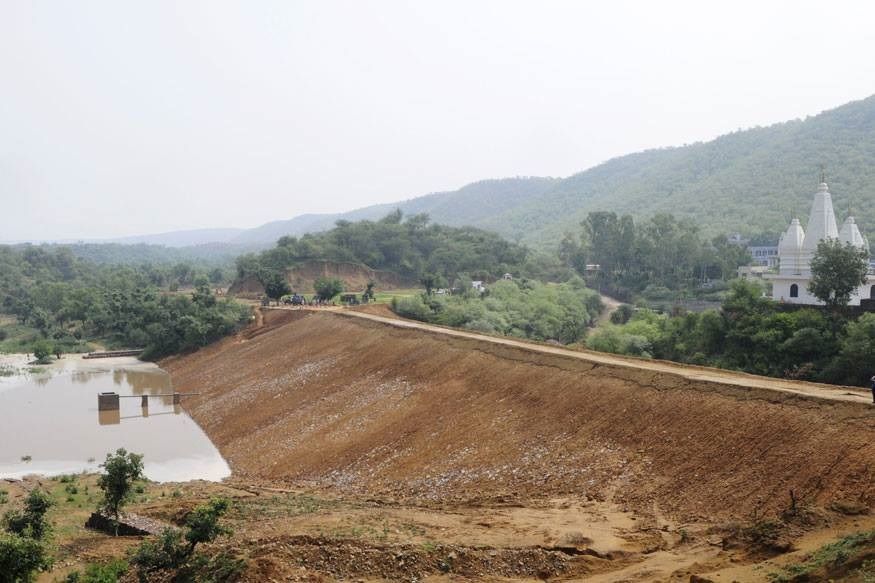 खुद को राम का वंशज बताने वाले शामिया आरजू के पिता पाकिस्तानी क्रिकेटर हसन अली को बनाएंगे दामाद खुद को राम का वंशज बताने वाले शामिया आरजू के पिता पाकिस्तानी क्रिकेटर हसन अली को बनाएंगे दामाद