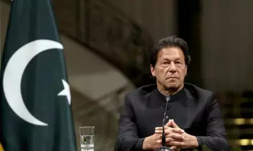 नेपाल के बाद अब पाकिस्तान ने भी जारी किया नया नक्शा, कश्मीर-लद्दाख, जूनागढ़ पर भी ठोका दावा! नेपाल के बाद अब पाकिस्तान ने भी जारी किया नया नक्शा, कश्मीर-लद्दाख, जूनागढ़ पर भी ठोका दावा!