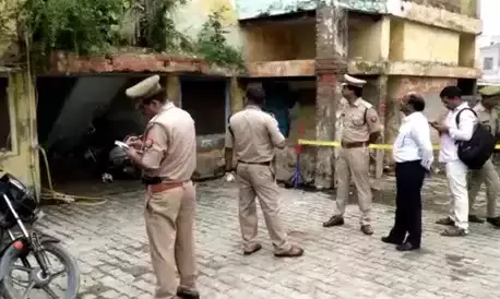 एटा में सरकारी वकील नूतन यादव की गोली मारकर हत्या