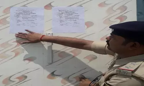 बाहुबली अनंत सिंह के करीबियों को घेरना शुरु, लल्लू मुखिया और रणवीर यादव के घर पुलिस ने चिपकाया इश्तेहार