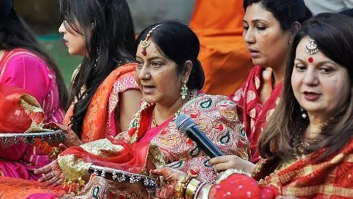 करीब 20 साल से मुजफ्फरपुर की लहठी पहनकर तीज करती थीं सुषमा स्वराज