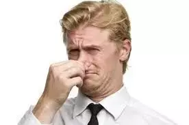 केन्या की क्षेत्रीय संसद में बदबू की वजह से क्यों रोकनी पड़ी सदन की कार्यवाही