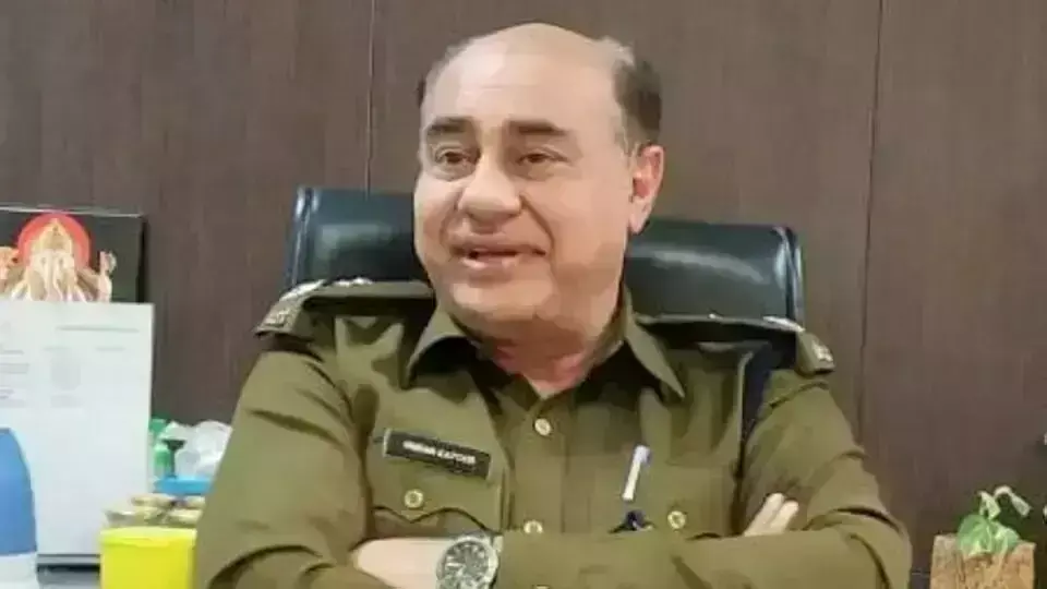 डीसीपी विक्रम कपूर ने गोली मारकर की खुदकुशी, पुलिस मौके पर