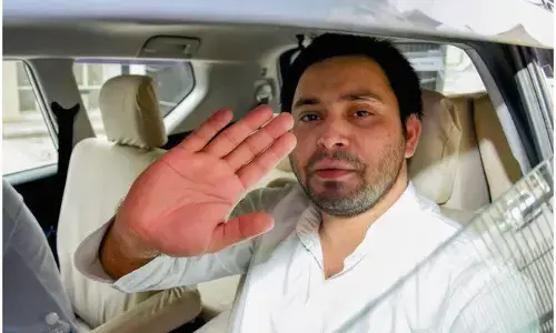 तेजस्‍वी यादव फिर हुए गुमशुदा, कांग्रेस और मांझी ने कही बड़ी बात!