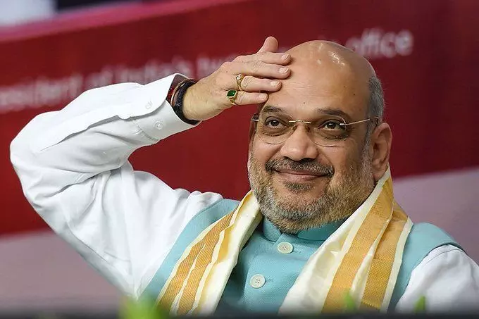 अमित शाह बोले, सुन लीजिये क्यों हटाना जरूरी था कश्मीर से धारा 370 ? अमित शाह बोले, सुन लीजिये क्यों हटाना जरूरी था कश्मीर से धारा 370 ?