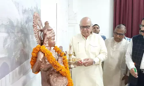 तुलसीदास , कबीर और निराला जैसे कवि हिंदुस्तान के जन जीवन में घुल मिल गए हैं : विधानसभाध्यक्ष ह्रदय नारायण तुलसीदास , कबीर और निराला जैसे कवि हिंदुस्तान के जन जीवन में घुल मिल गए हैं : विधानसभाध्यक्ष ह्रदय नारायण