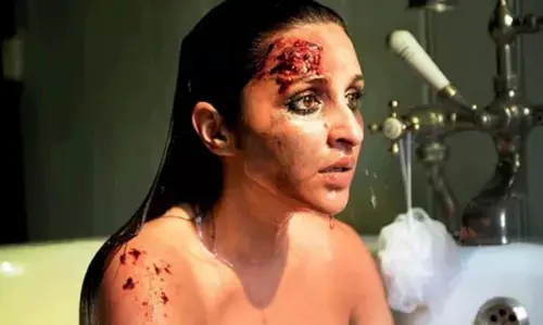 माथे पर घाव खून से सनी बाथटब में बैठी दिखीं परिणीति चोपड़ा, देखकर फैंस हुए दंग