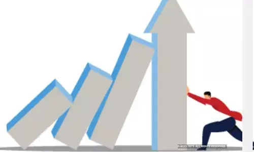 मंदी…मंदी और मंदी की आहट नहीं अब गडगडाहट, दवा बदलो मेरे हुक्मरानों!