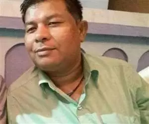 बिहार के नटवर लाल इंजीनियर ने किया अजीबोगरीब काम, तीस साल से कर रहा है तीन सरकारी पदों पर नौकरी बिहार के नटवर लाल इंजीनियर ने किया अजीबोगरीब काम, तीस साल से कर रहा है तीन सरकारी पदों पर नौकरी