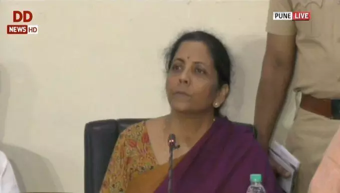 RBI से मिले पैसे के बारे में वित्त मंत्री ने नहीं दिया कोई जबाब, क्या करेंगी इसका? RBI से मिले पैसे के बारे में वित्त मंत्री ने नहीं दिया कोई जबाब, क्या करेंगी इसका?