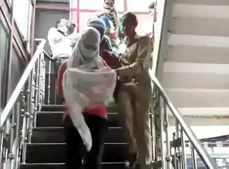 होटल में चल रहा था सेक्स रैकेट, पुलिस ने डाली रेड लड़की बोली- अंकल जाने दो शादी होने वाली है