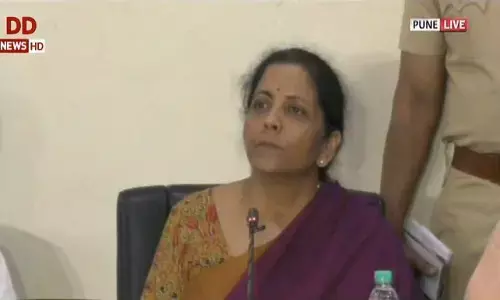 RBI से मिले पैसे के बारे में वित्त मंत्री ने नहीं दिया कोई जबाब, क्या करेंगी इसका? RBI से मिले पैसे के बारे में वित्त मंत्री ने नहीं दिया कोई जबाब, क्या करेंगी इसका?