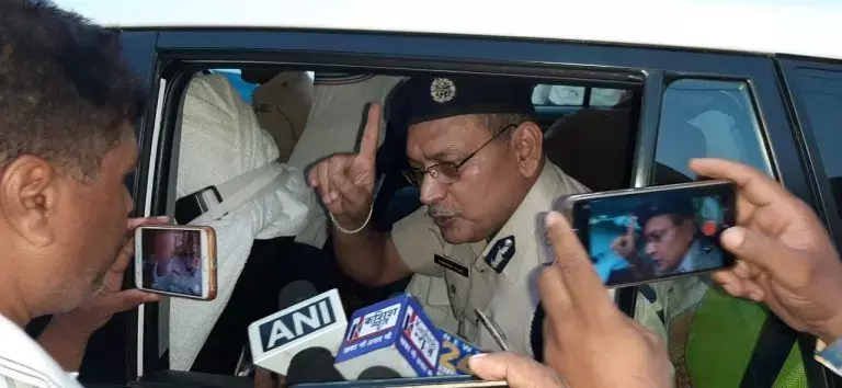 आशीष हत्याकांड : सांत्वना देने बक्सर पहुंचे डीजीपी, कहा- जल्द गिरफ्तार होंगे हत्यारे