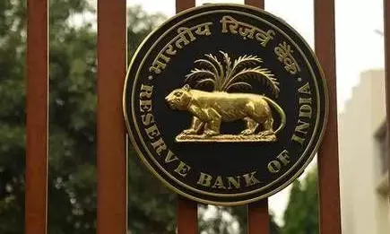लक्ष्मी विलास बैंक के बाद संकट में एक और बैंक, 6 माह तक पैसों के भुगतान पर रोक लक्ष्मी विलास बैंक के बाद संकट में एक और बैंक, 6 माह तक पैसों के भुगतान पर रोक