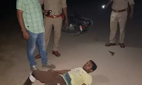 गाजियाबाद के इंदिरापुरम पुलिस से हुई बदमाश की मुठभेड़, पच्चीस हजार का इनामी बदमाश घायल