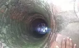 बिहार में दम घुटने से एक हीं परिवार के तीन लोगों की मौत से कोहराम बिहार में दम घुटने से एक हीं परिवार के तीन लोगों की मौत से कोहराम