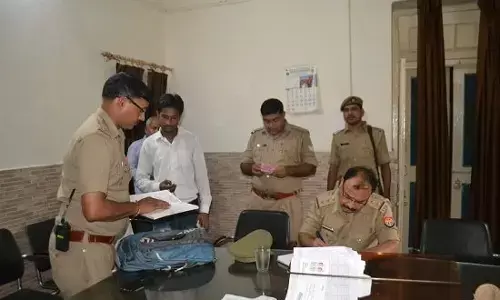 गाजियाबाद के मोदीनगर की एम एम कालेज में चली गोली, दो छात्रों को लगी गोली