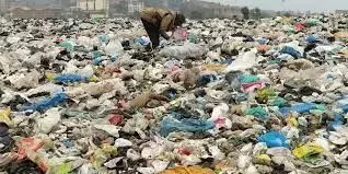 1 किलो प्लास्टिक देने पर पर यहां लीजिए मुफ्त में खाने का आंनद