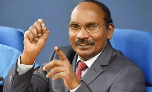 इसरो प्रमुख के सिवन ने व्रिक्रम लैंडर की दी ताजा जानकारी,ये है 5 सवाल इसरो प्रमुख के सिवन ने व्रिक्रम लैंडर की दी ताजा जानकारी,ये है 5 सवाल