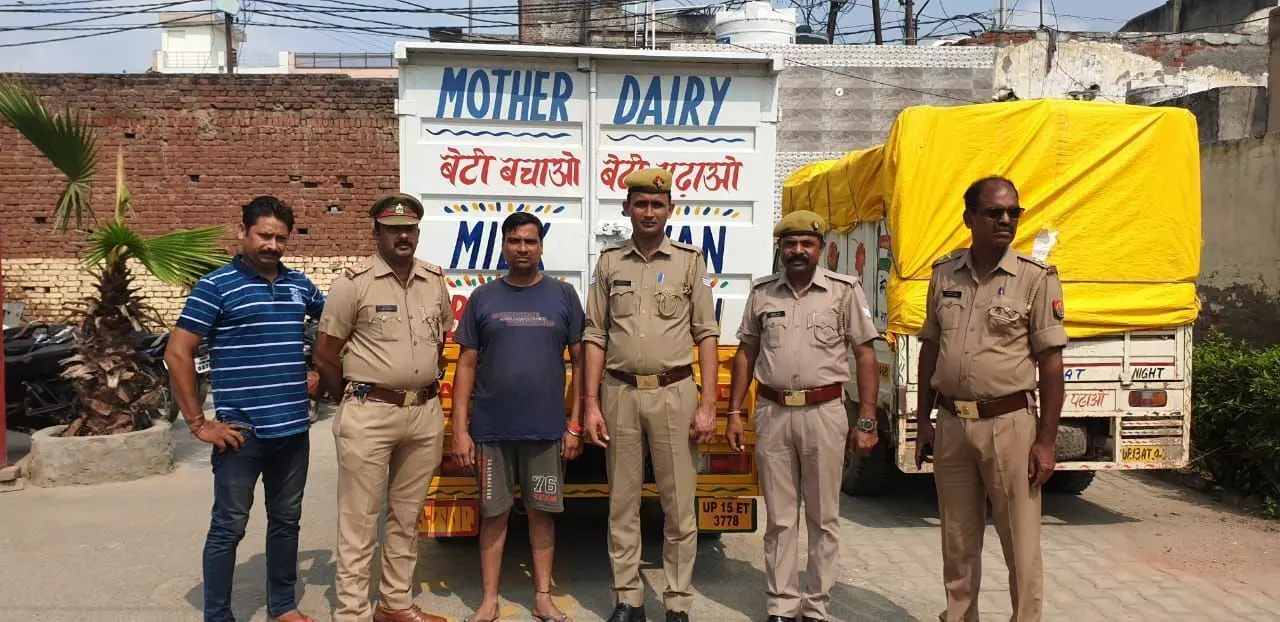 दादरी पुलिस को मिली सफलता, लाखों रूपये की अवैध शराब पकड़ी