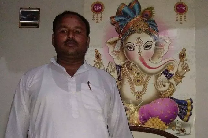 हापुड़ में बीजेपी नेता राकेश शर्मा की दिनदहाड़े गोली मारकर हत्या