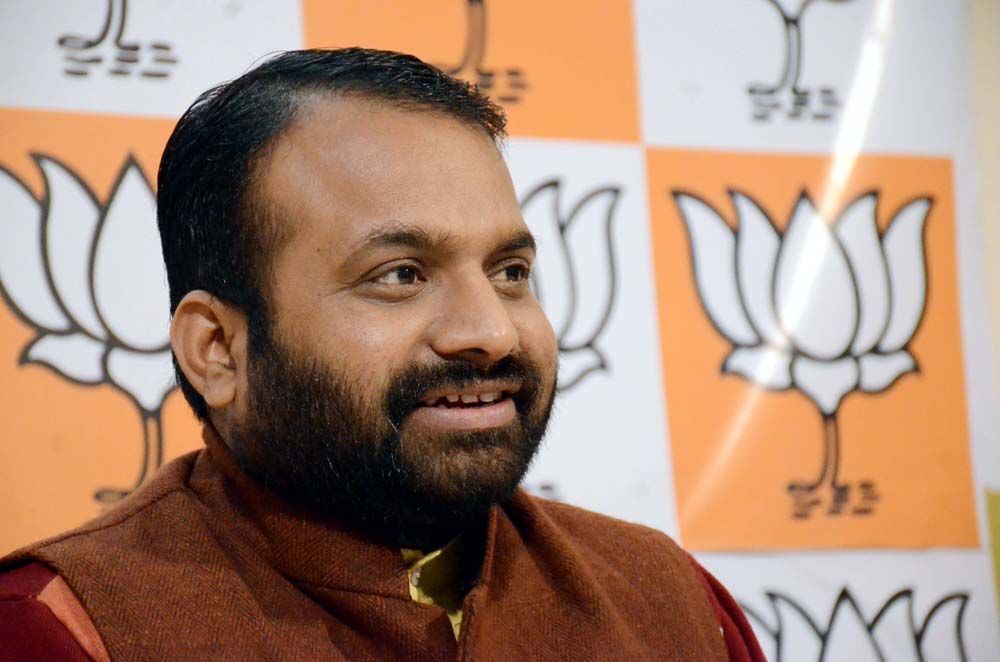 भ्रष्ट और माफिया आजम खान के पैरों पर समाजवादी पार्टी को गिरवी रख दिया है अखिलेश यादव ने - डॉ चन्द्रमोहन भ्रष्ट और माफिया आजम खान के पैरों पर समाजवादी पार्टी को गिरवी रख दिया है अखिलेश यादव ने - डॉ चन्द्रमोहन